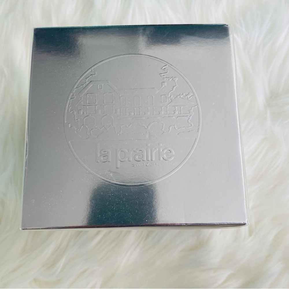 LA PRAIRIE Skin Caviar Luxe Cream Moisturizer 50 ml msrp $600 New 100% Authentic - Picture 9 of 11